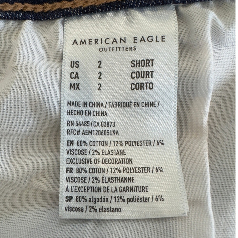 American Eagle Skinny Jeans Womens 2 Short Dark Wash Distressed Ripped FrayedHem - Picture 14 of 16